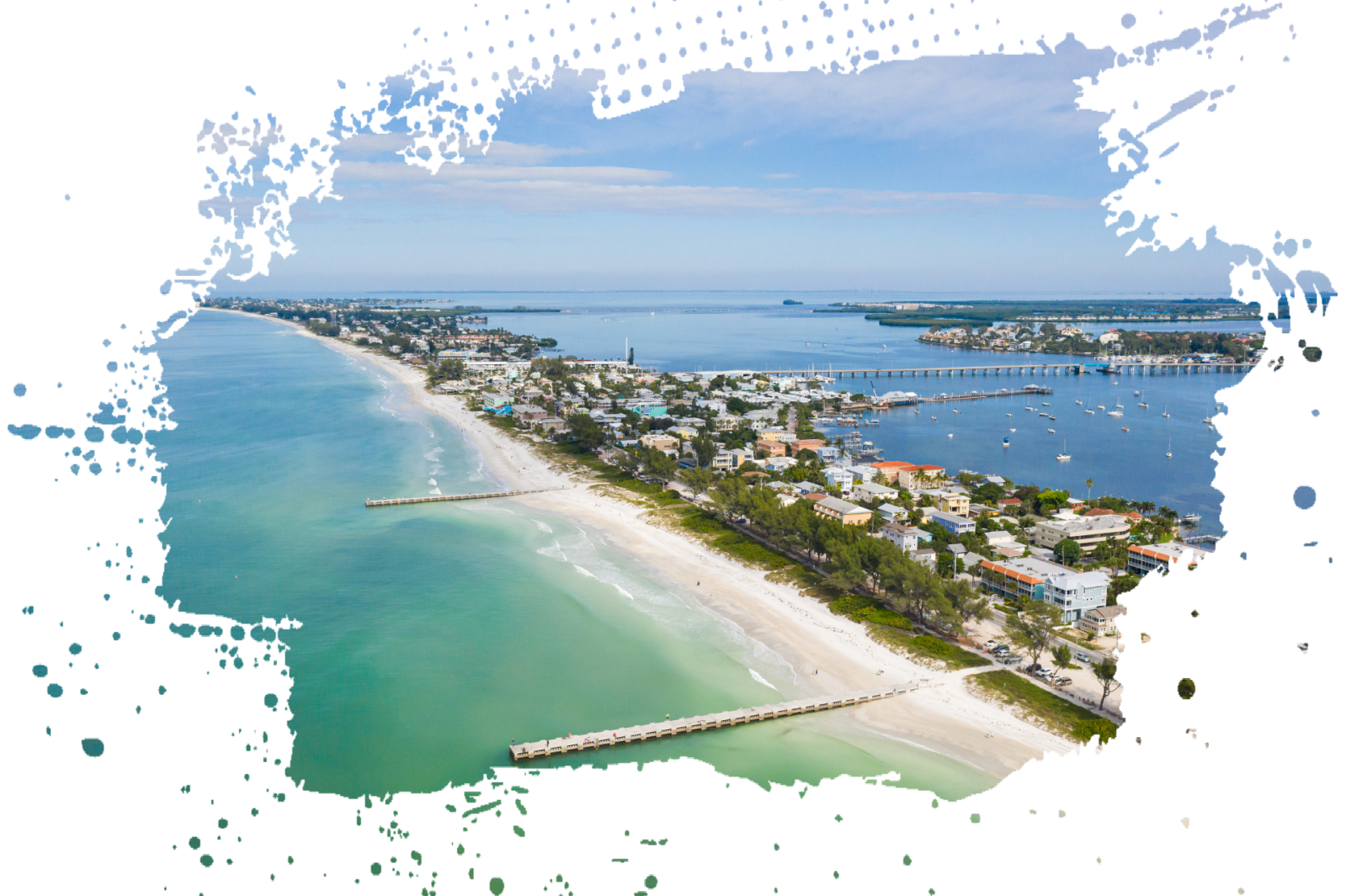 a view of a large body of water in Englewood, Florida