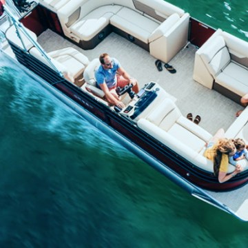 a group of people on a boat in the water in Englewood, Florida